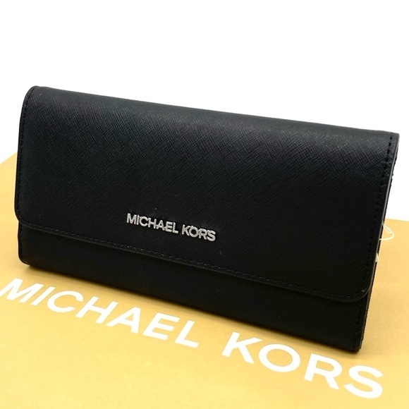 Michael Kors Large Trifold Wallet Black - Picture 1 of 7
